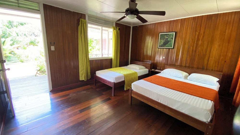 Standard Room photo 3