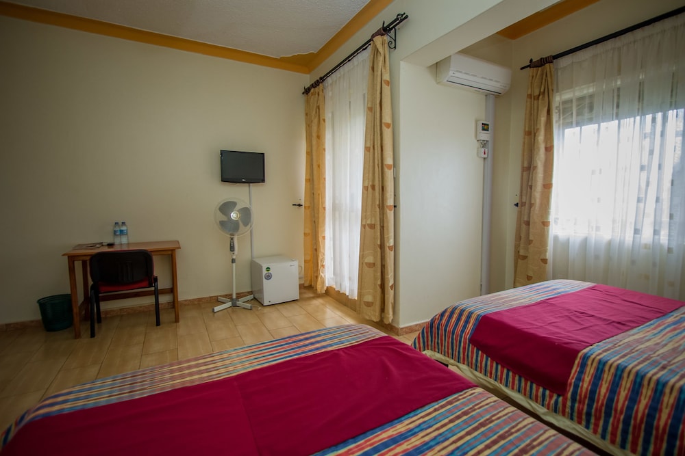Superior Twin Room photo 1
