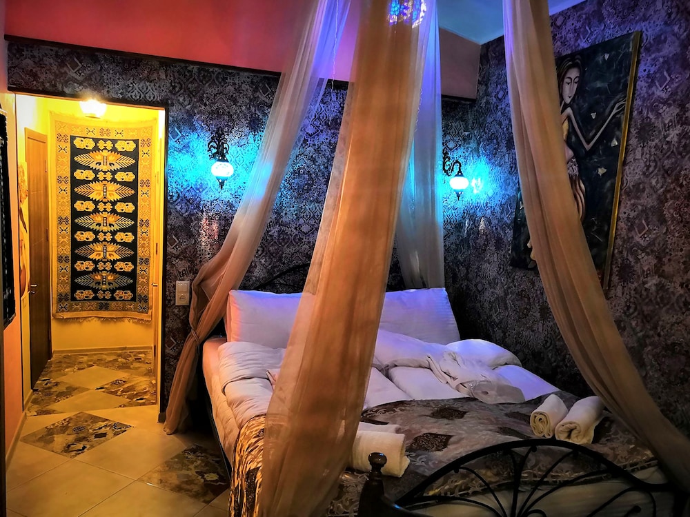 Standard Double Room, 1 Queen Bed, Park View photo 1