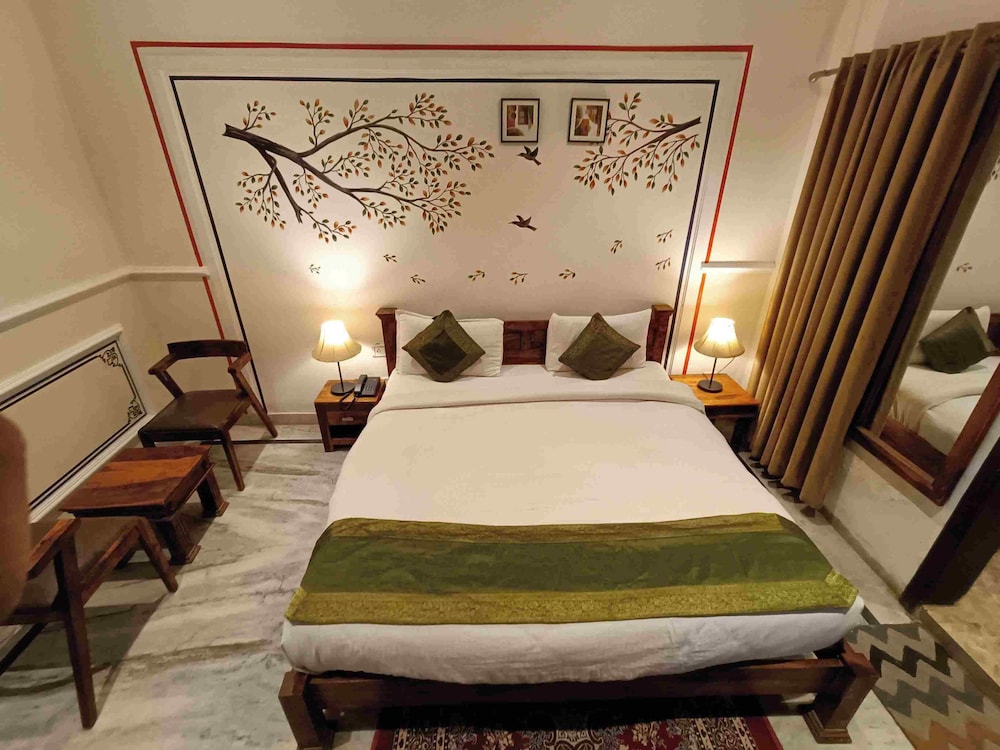 Deluxe Double Room photo 3