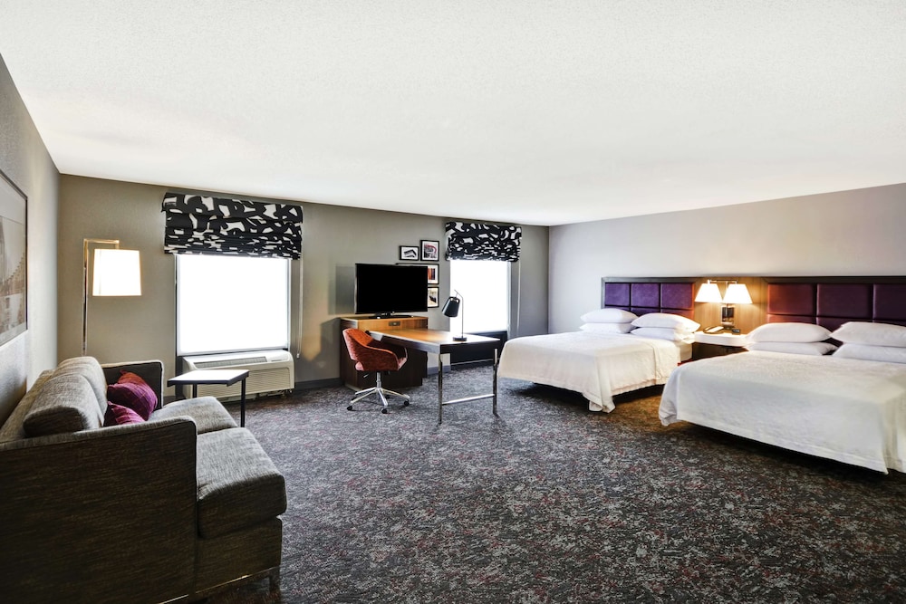 Studio, 2 Queen Beds, Accessible (Hearing) - Photo 3