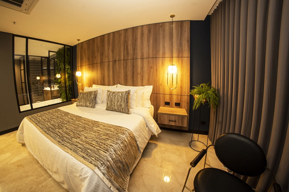 Suite Deluxe Con Bañera de Hidromasajes