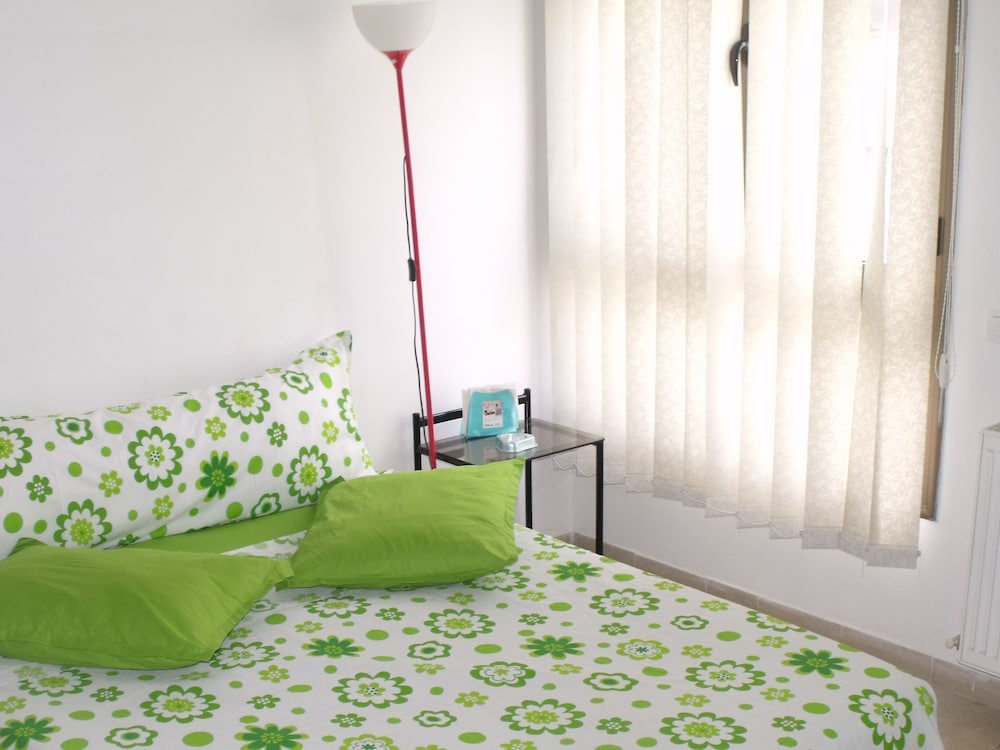 Apartment (Deux) photo 3