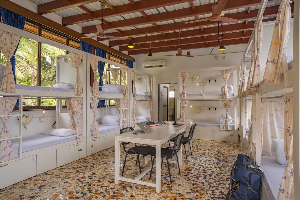 18 Bed Shared Dormitory, Mixed Dorm photo 1