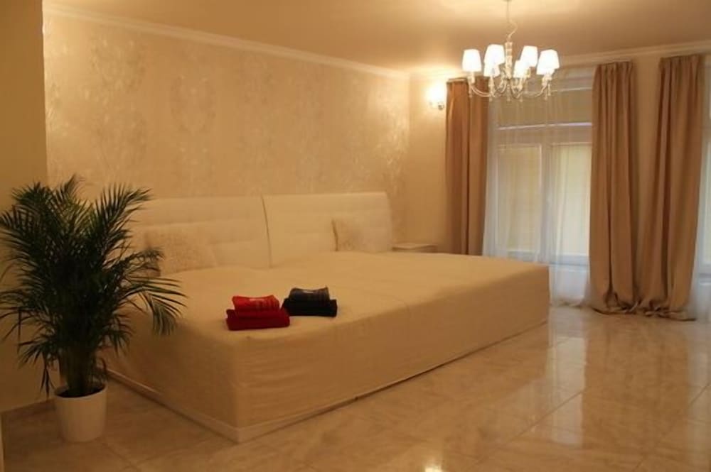 Apartment (President Apartment with Wellness) photo 3
