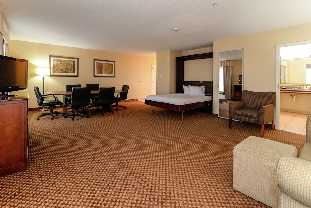 Room, Non Smoking - Photo 1
