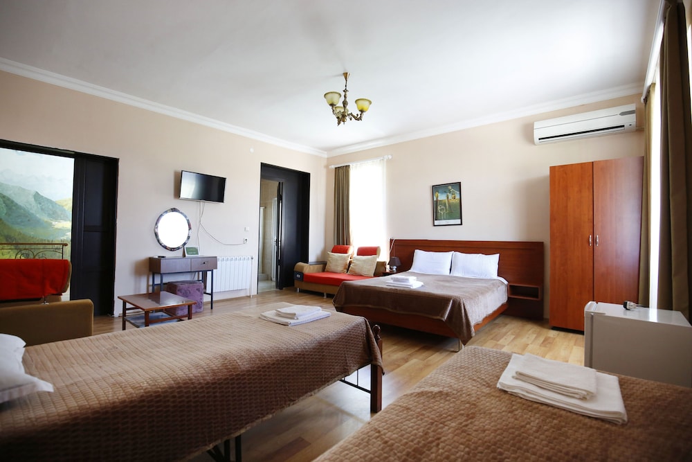 Family Quadruple Room, 1 Bedroom, Balcony (Shower)