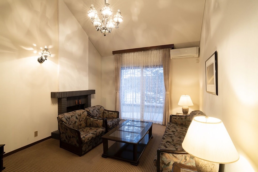 Royal Suite - Photo 1