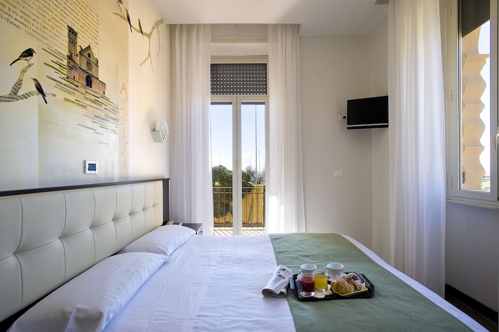 Standard Double or Twin Room, 1 Bedroom photo 2