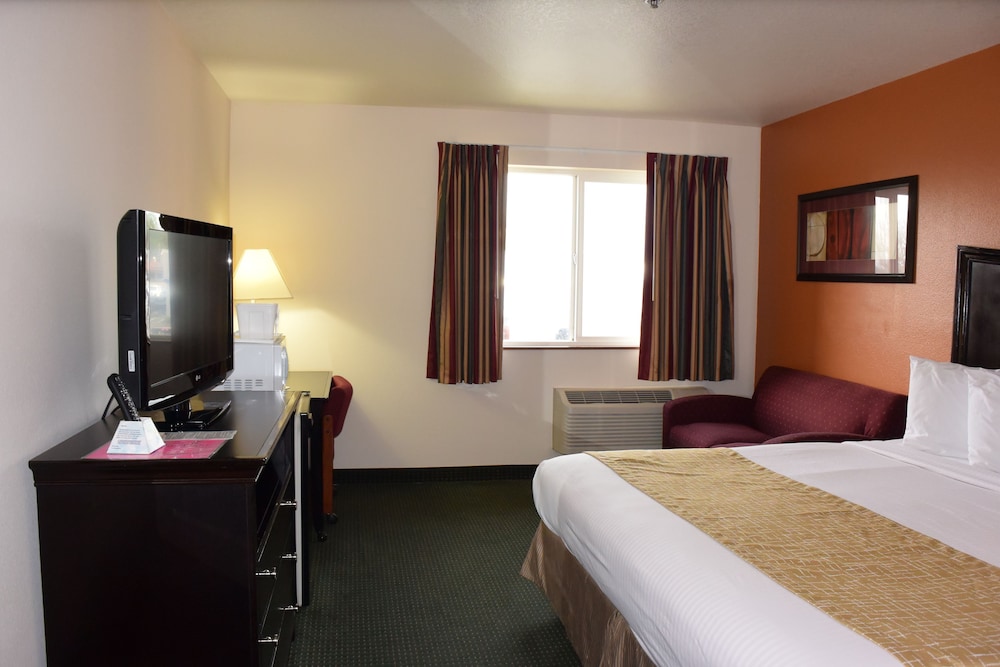 Standard Room, 1 Queen Bed - Photo 2