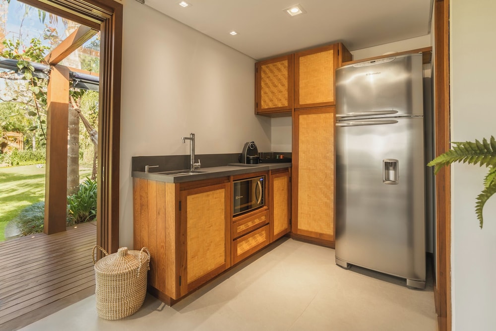 Luxury House photo 3