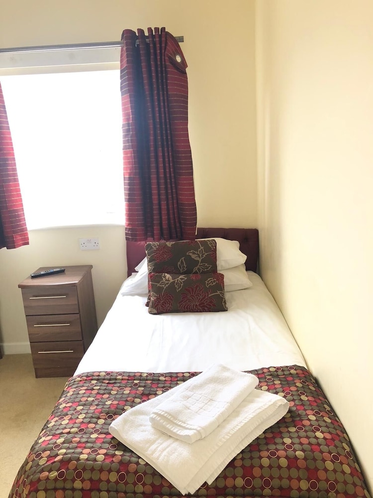 Family Triple Room, Multiple Beds photo 3
