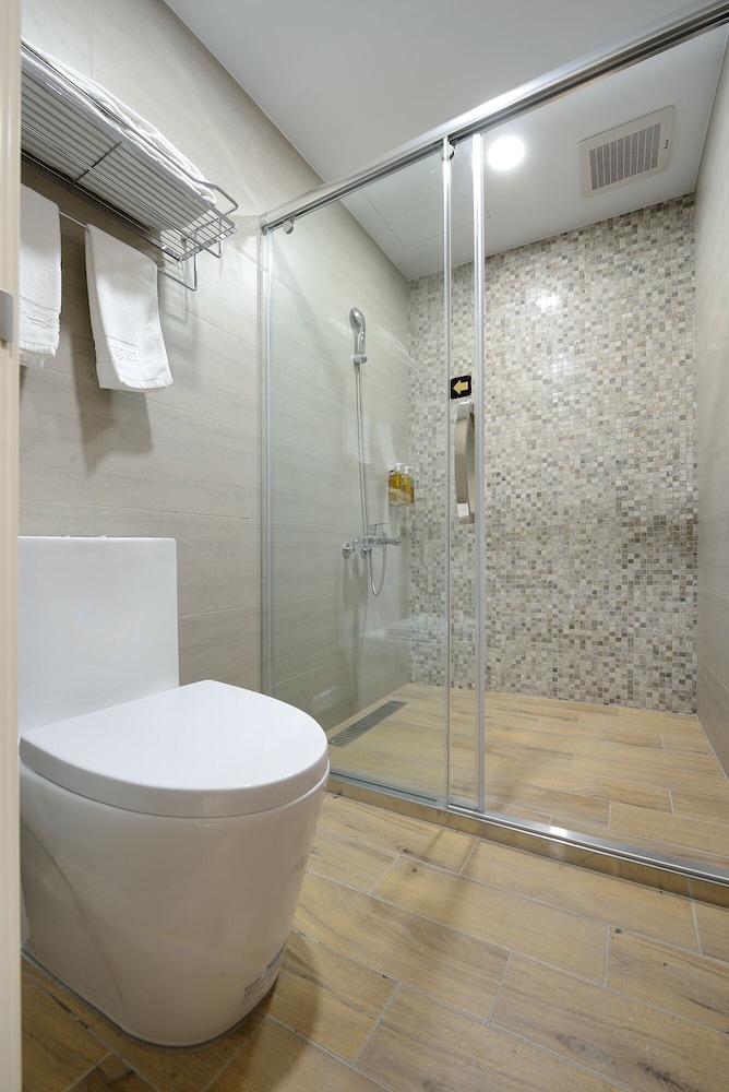 Classic Double Room - Photo 6