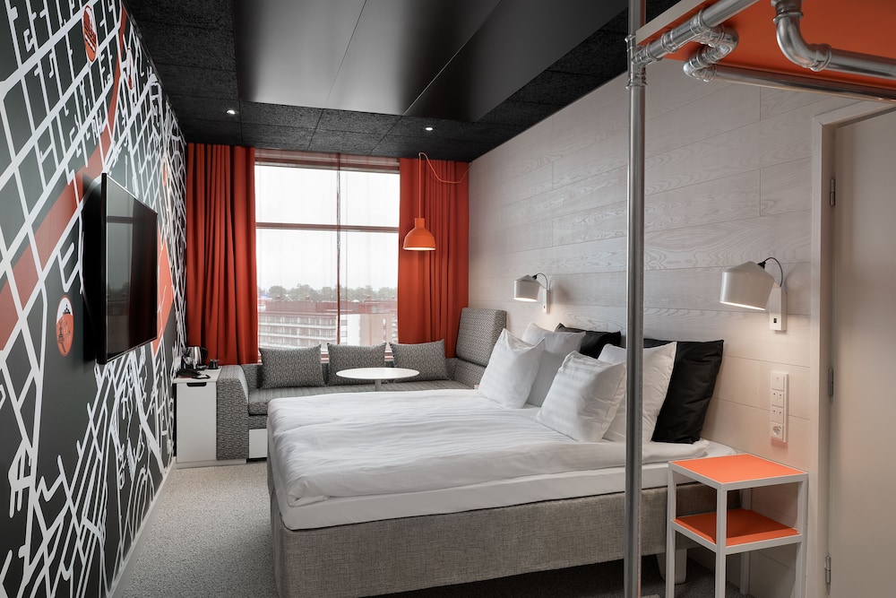 Standard Room, 1 King Bed (Extra bed possibility)