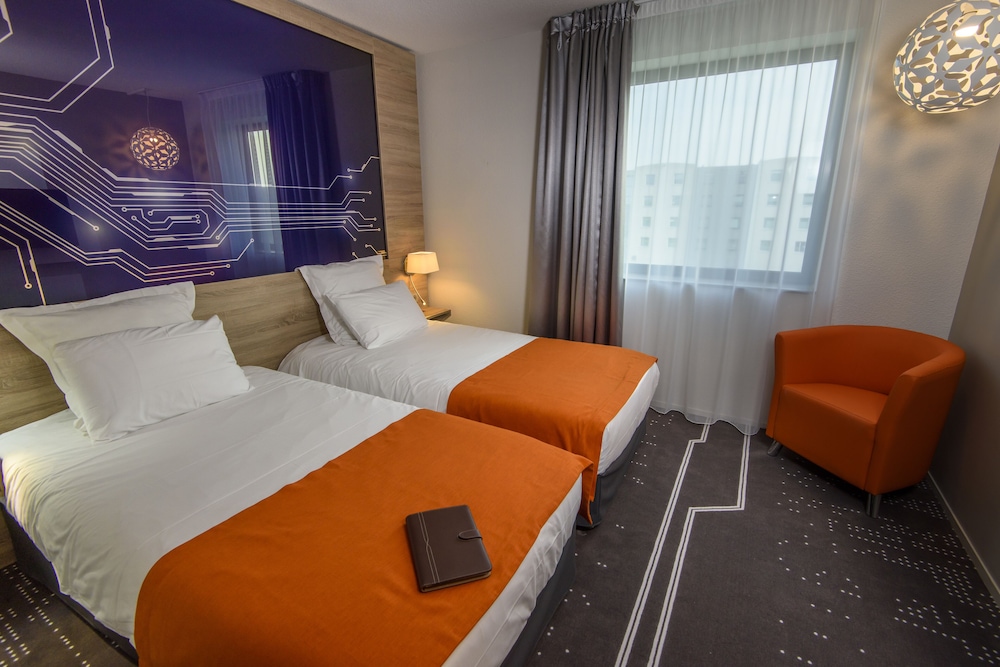 Classic Twin Room, 2 Twin Beds (Twinnable request 48h before arrival) photo 3