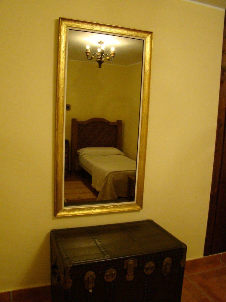House, 4 Bedrooms (La Galana) photo 3