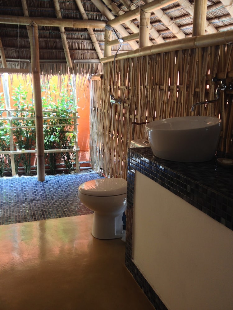 Villa (Bamboo House) photo 2