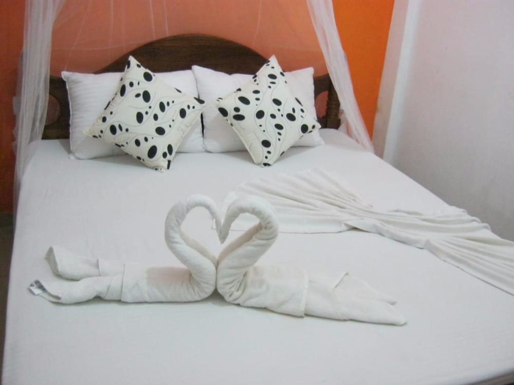 Standard Room Non A/c photo 2