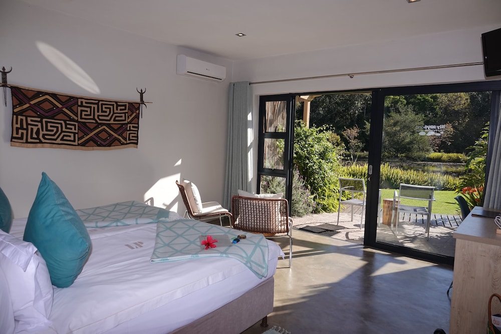 Garden Room photo 1