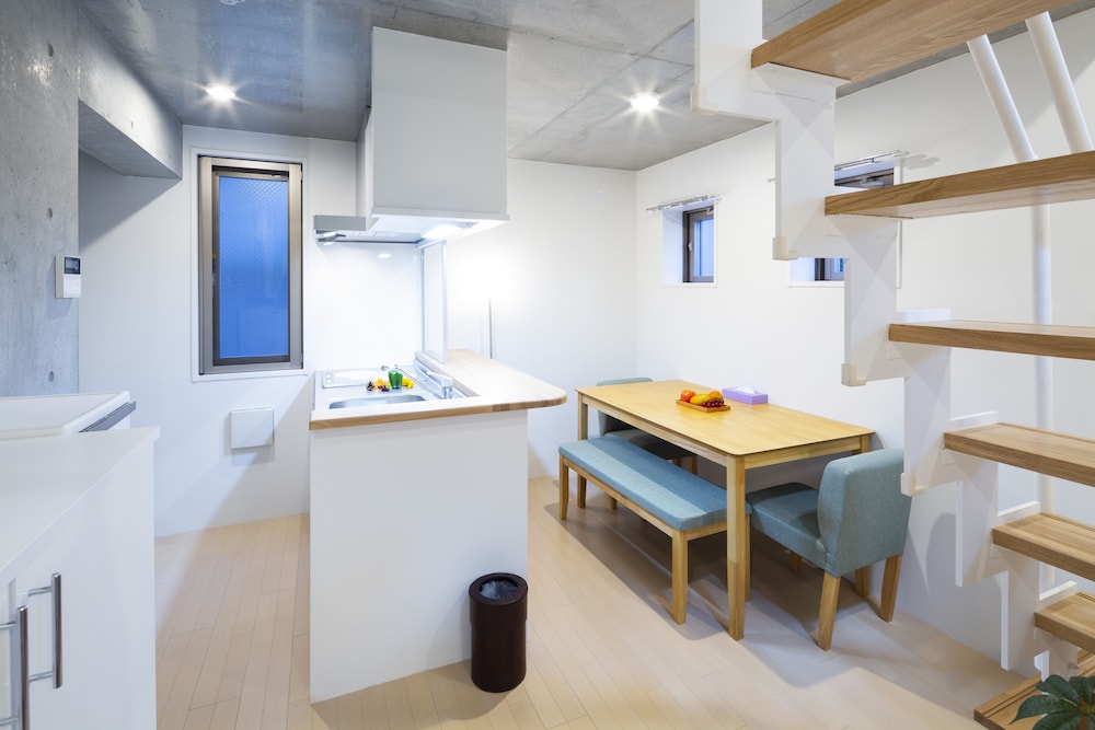 Family Duplex, Non Smoking (2F)
