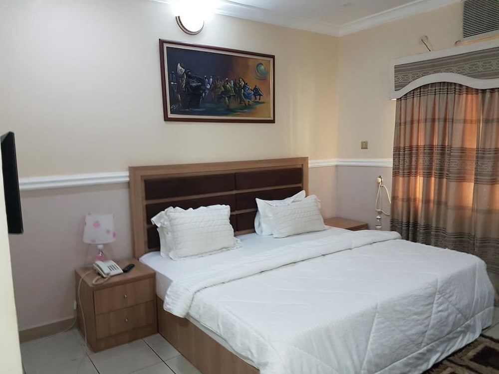 Executive Suite, 1 Bedroom, City View