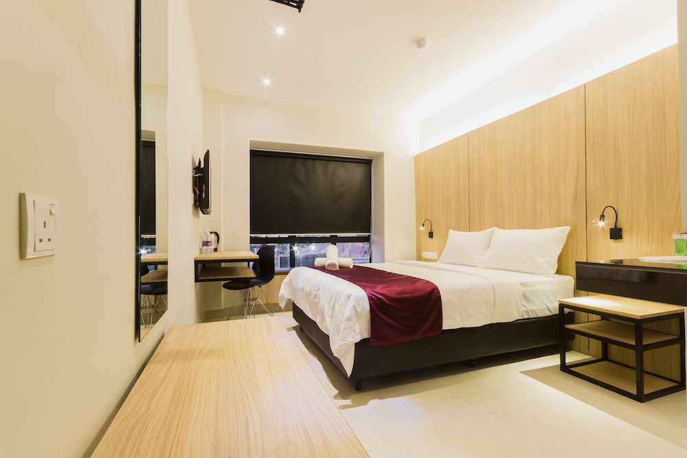 Executive Queen Room - Photo 2