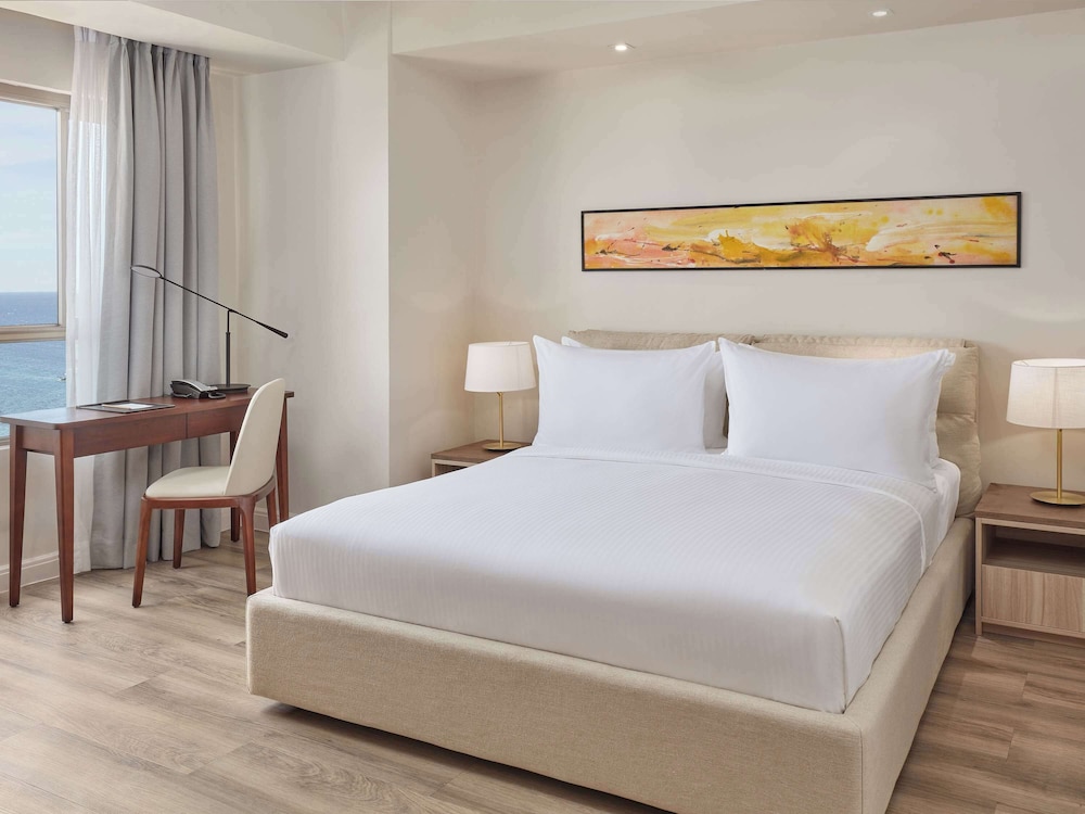 Premier Suite, 1 Bedroom - Photo 2