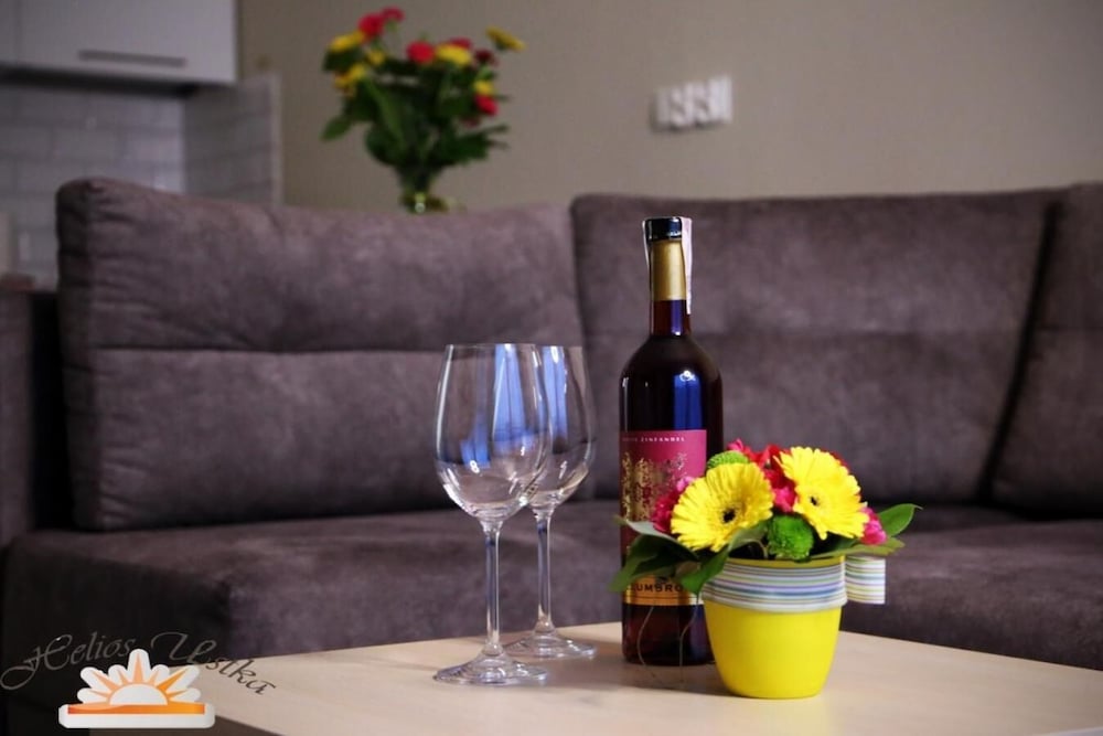 Apartment photo 3