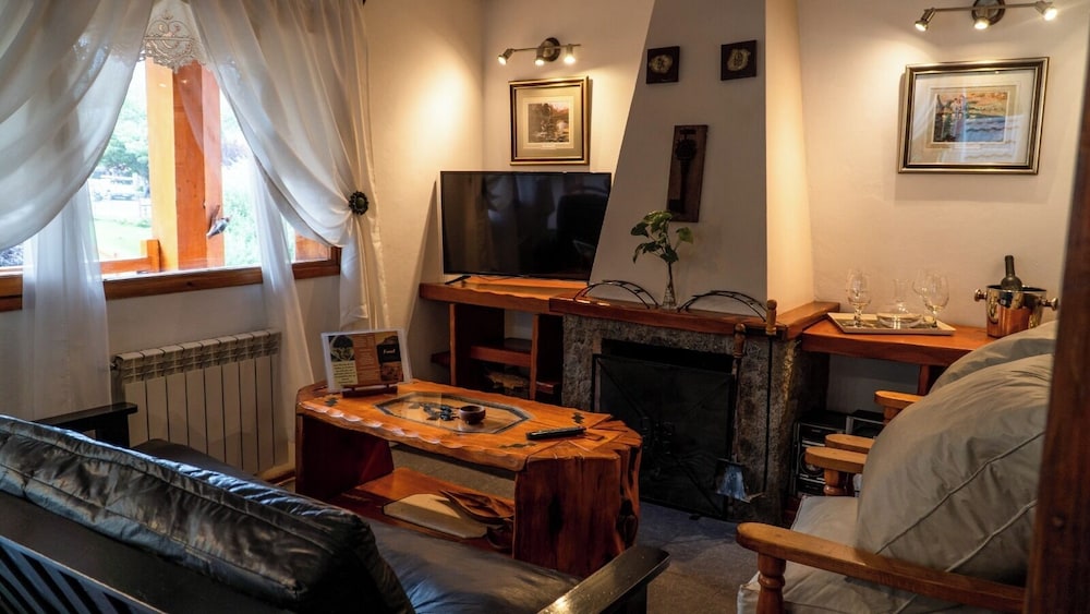 Presidential Apartment, Mountain View photo 2