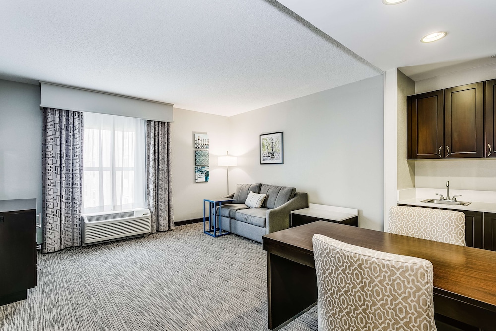 Suite, 2 Queen Beds, Non Smoking - Photo 1