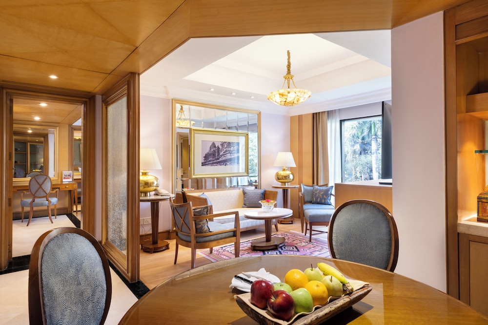 Executive Suite photo