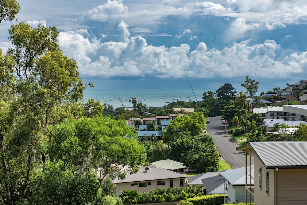 House, 2 Bedrooms, Sea View photo 1
