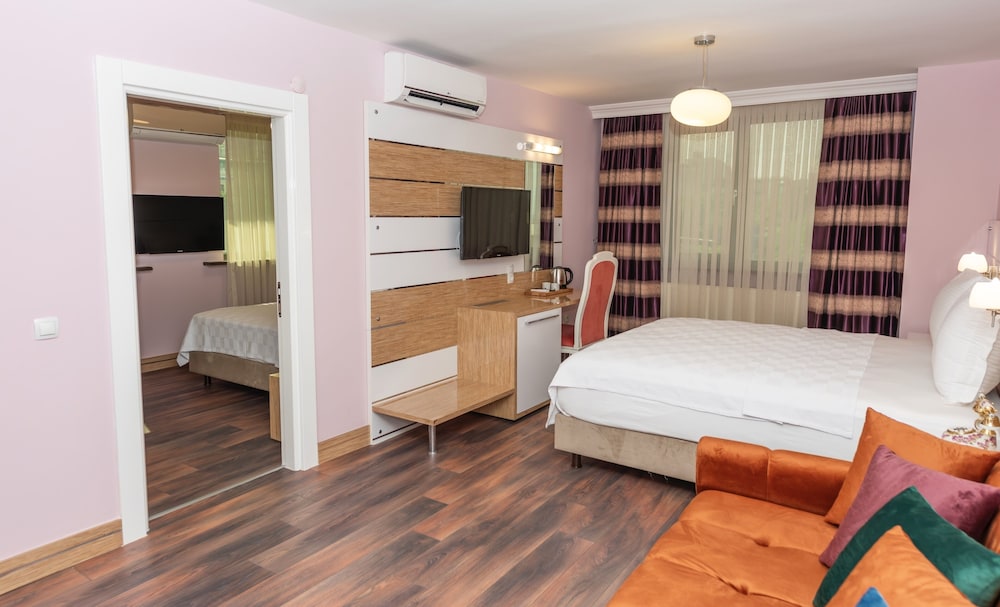 Familien-Vierbettzimmer
