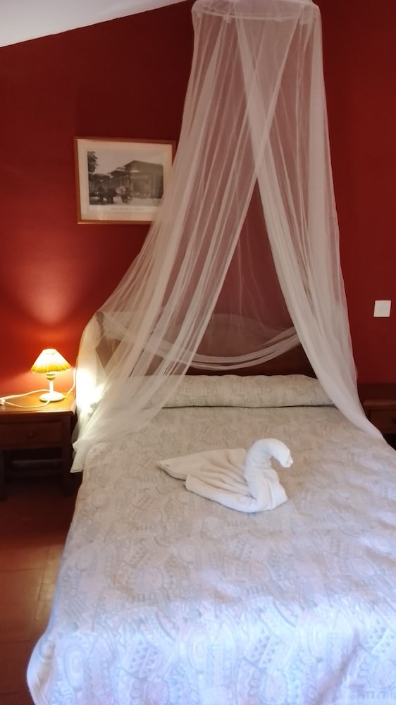 Habitación Triple Estándar con Vista a la Montaña