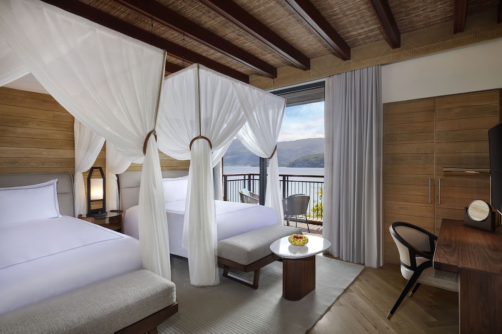 Deluxe Room, 2 Twin Beds - Photo 2