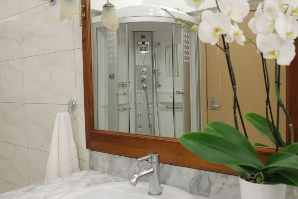 Triple Room - Photo 2