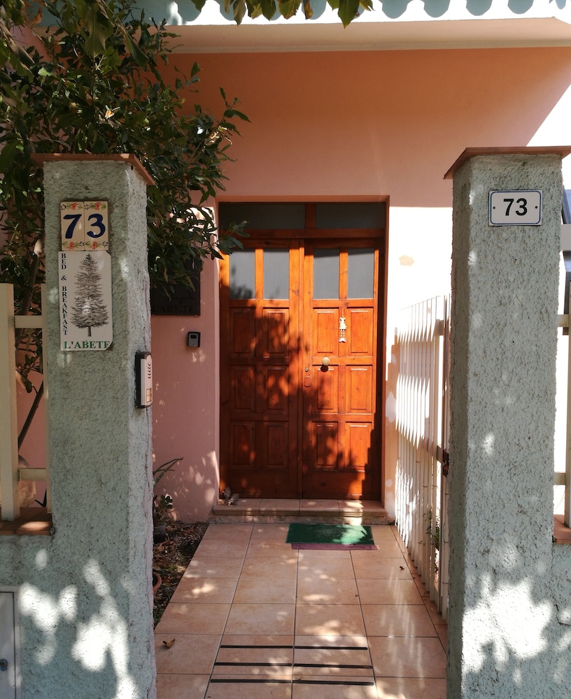 Comfort Room photo 3