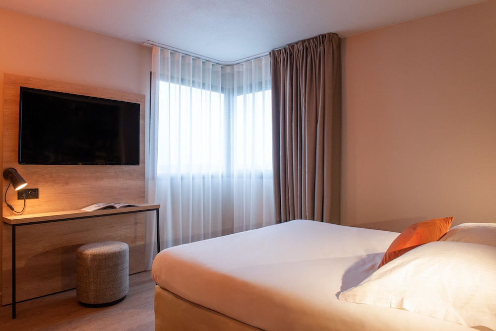Junior Suite 1 to 4 People - Photo 3