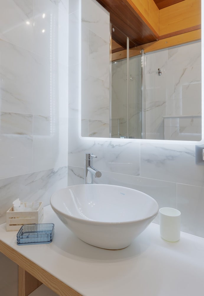 Classic Double Room, City View (due livelli) - Photo 8