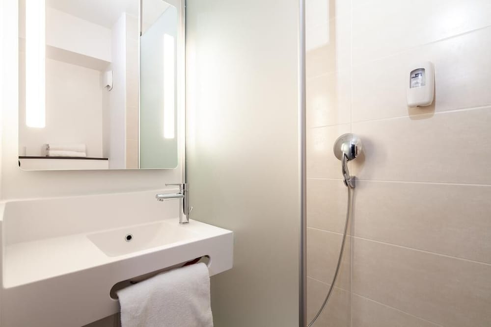 Double Room, Mobility Accessible
