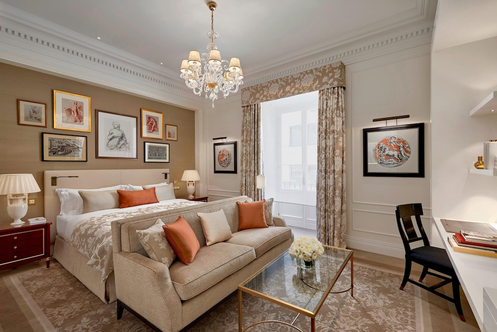 Suite, 1 King Bed