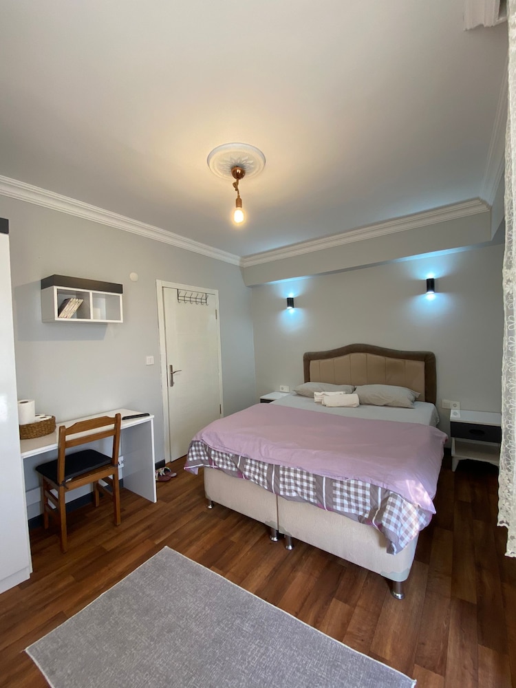 Comfort Apartment photo 1