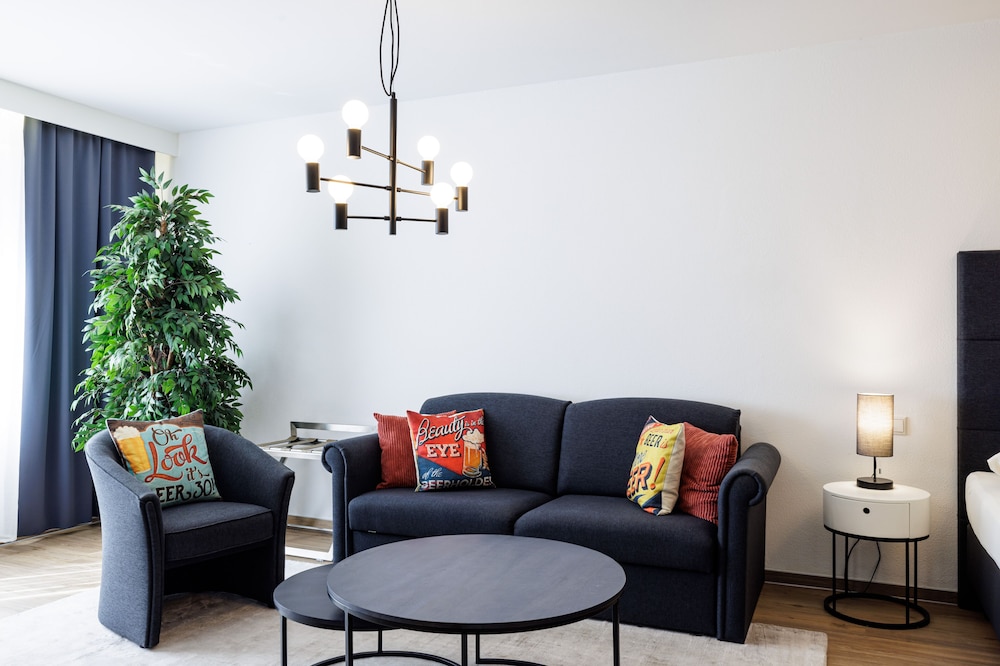 Standard Condo, 1 Bedroom, Kitchenette, Ground Floor photo 2