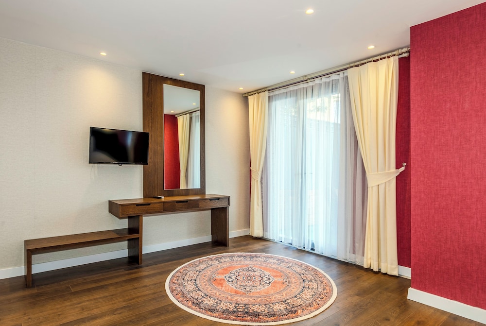 Deluxe Room, Terrace photo 1