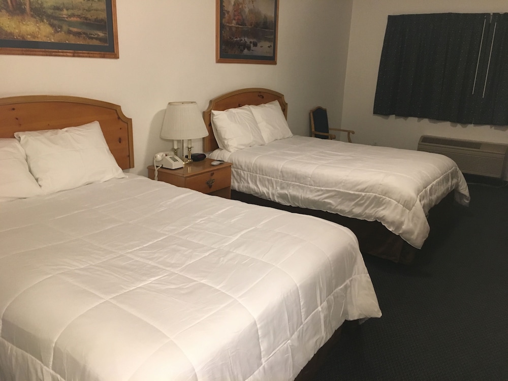 Comfort Room, 2 Queen Beds, Non Smoking