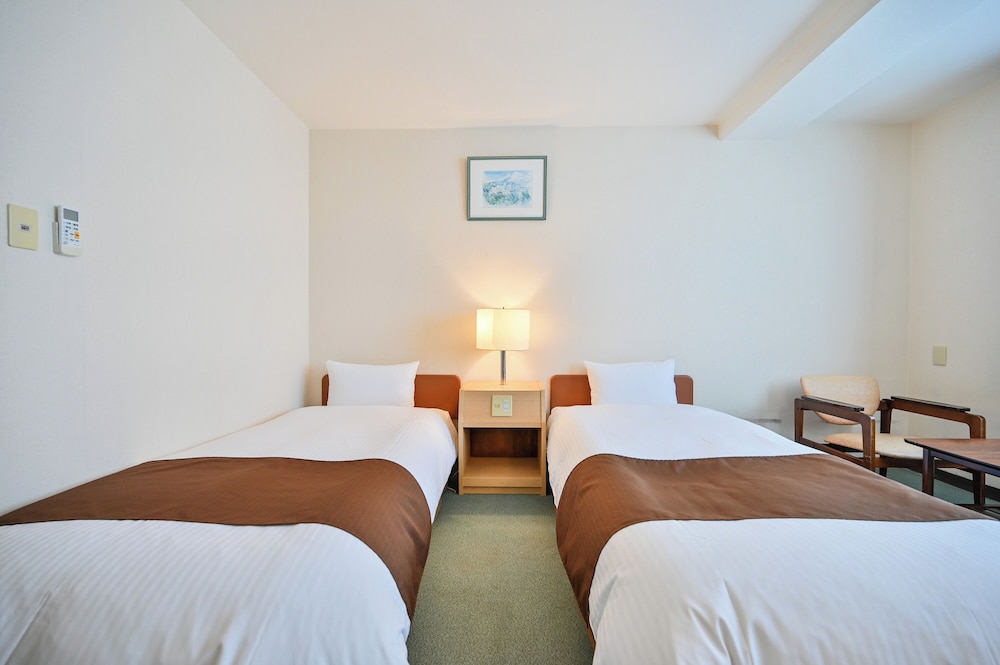 Twin Room, Non Smoking photo 1