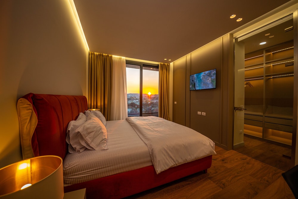 Luxury Villa, 2 Bedrooms photo 2