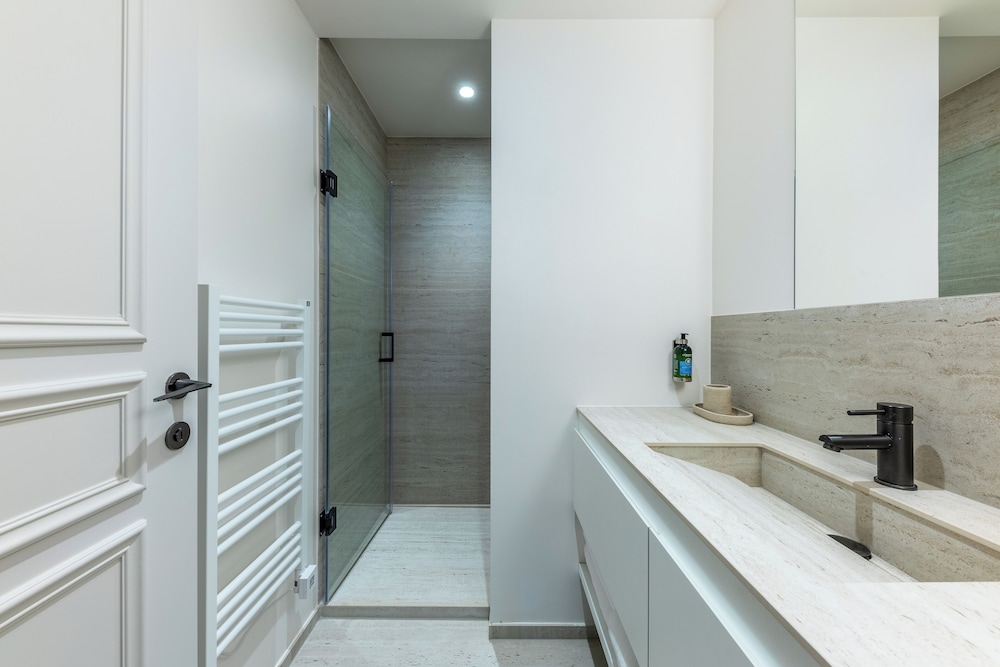 Executive Apartment photo 2