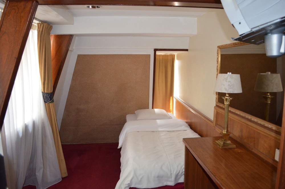 Basic Single Room, 1 Twin Bed photo 1