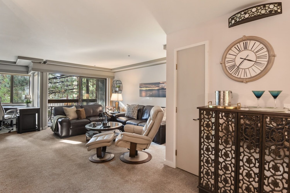 Condo, 1 Queen Bed with Sofa bed, Balcony, Mountain View (Incline Village Escape) photo 1